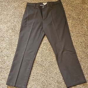 Dockers Men's Charcoal Straight Leg Dress Pants